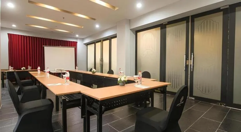 Grand Darmo Suite by AMITHYA