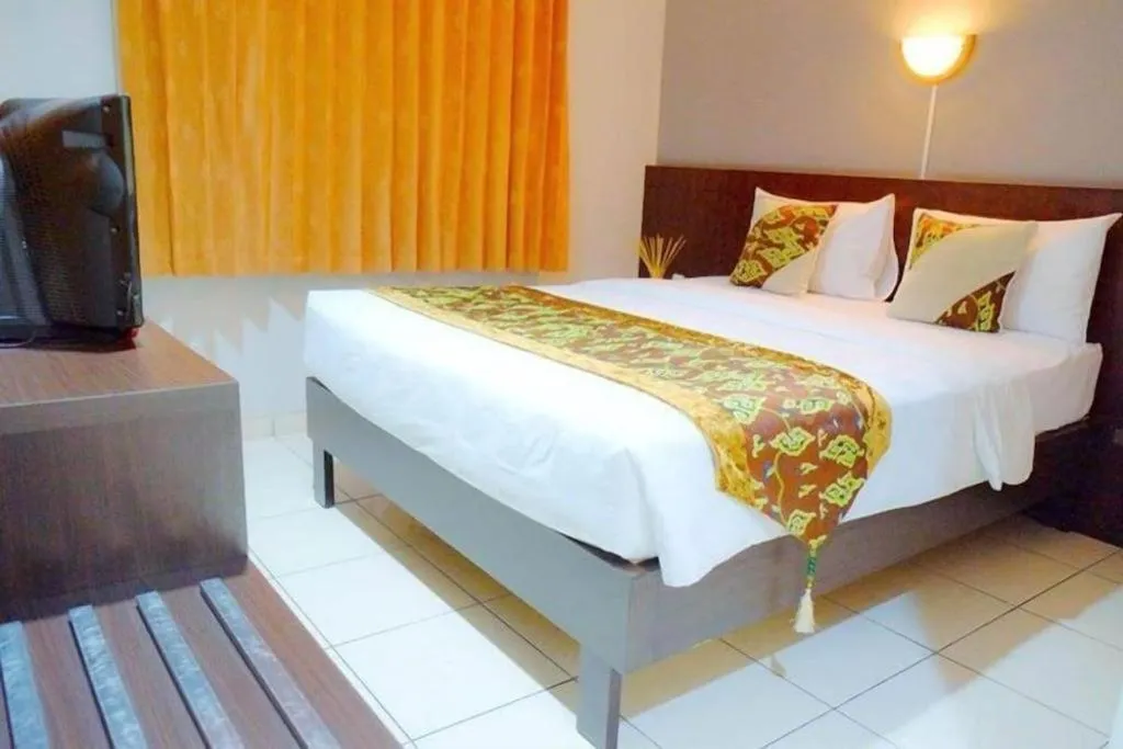 Bed in Lotus Hotel Subang
