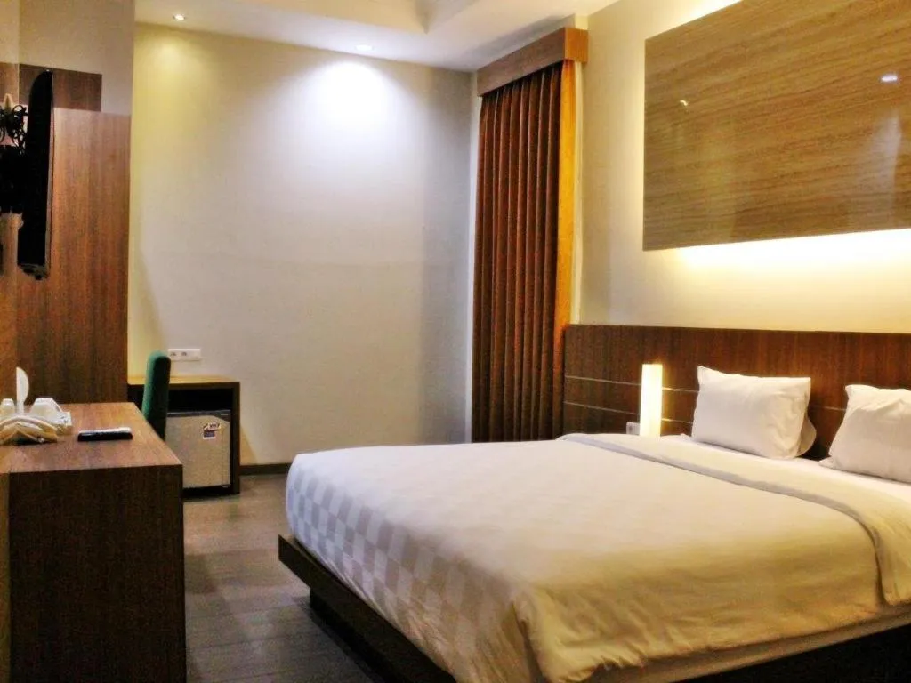 Bed in Lotus Hotel Subang