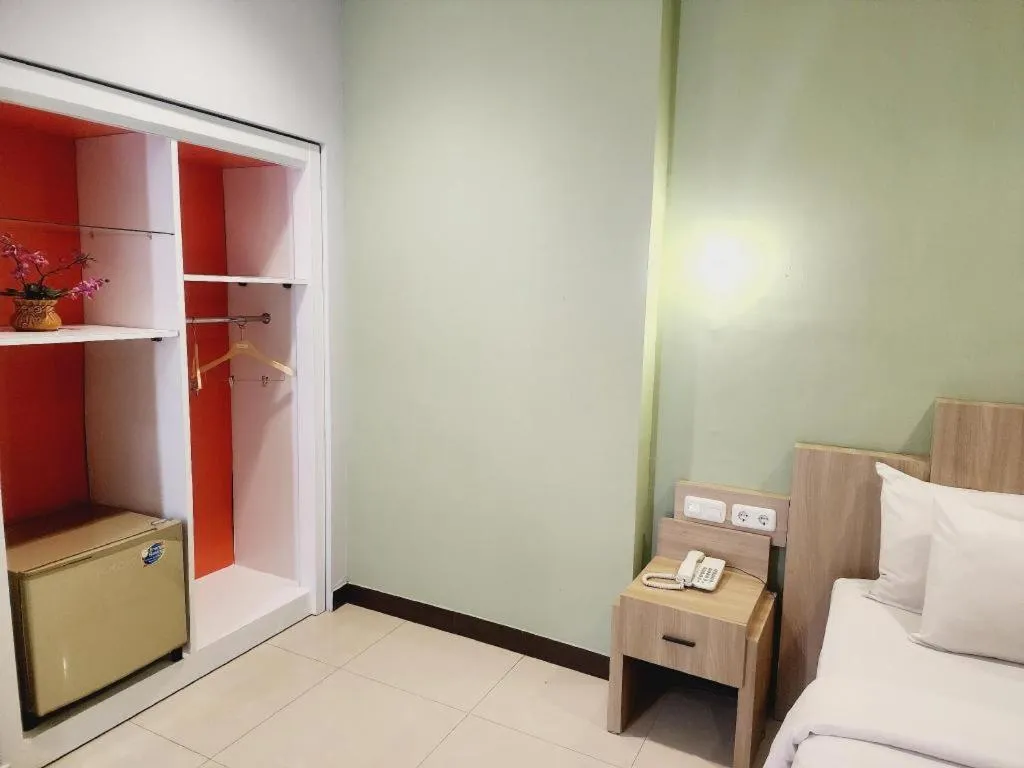 Bed in Hotel Celebes