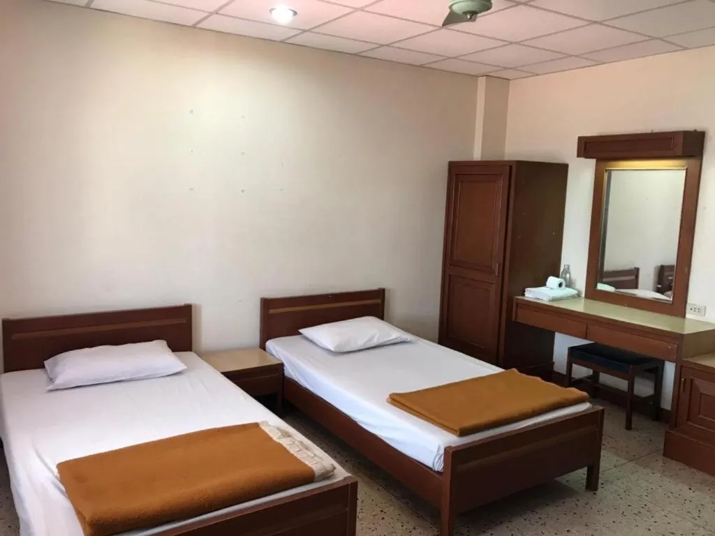 Bed in Petchpailyn Hotel