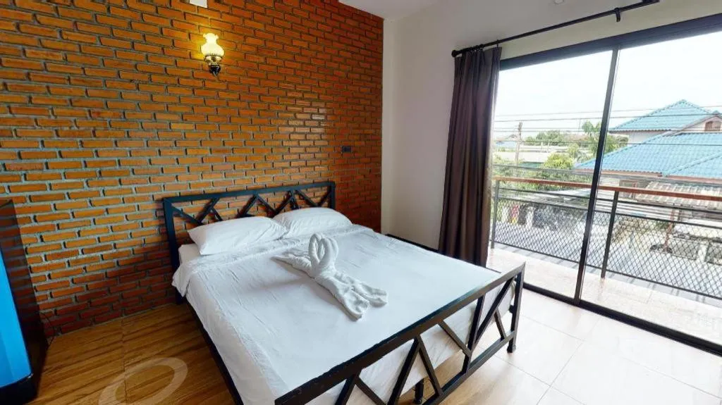 Bed in The Connect Chiang Mai