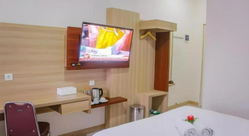 Bed in GARDEN HOTEL MAJALENGKA