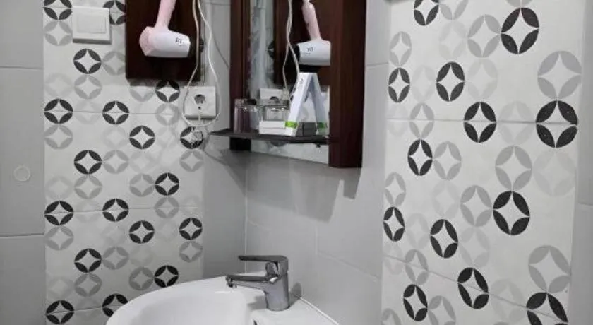 GARDEN HOTEL MAJALENGKA