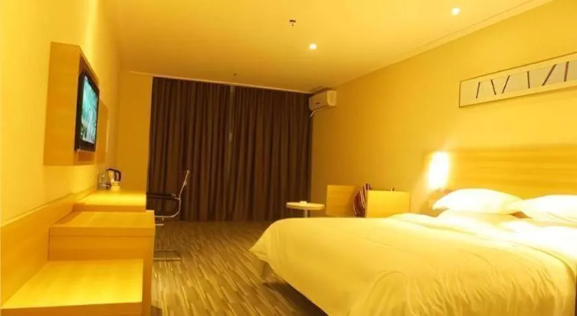 Bed in City Comfort Inn Huizhou Economic College Shuikou Huxi Avenue