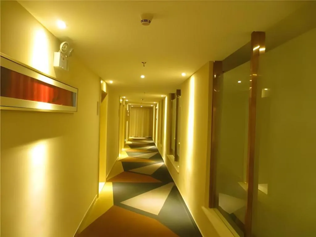 Bed in City Comfort Inn Huizhou Economic College Shuikou Huxi Avenue