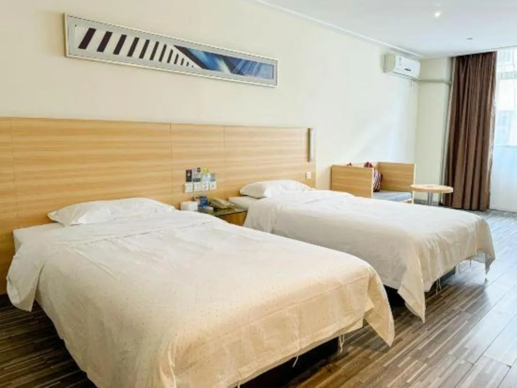 Bed in City Comfort Inn Huizhou Economic College Shuikou Huxi Avenue