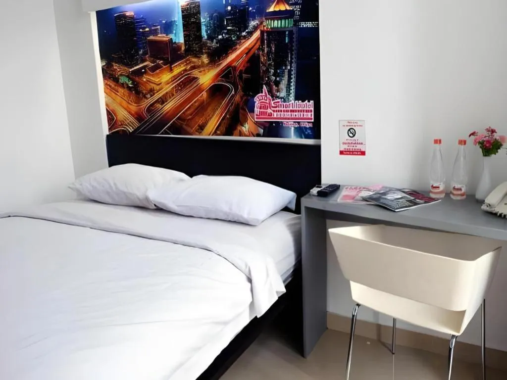 Bed in Smart Hotel