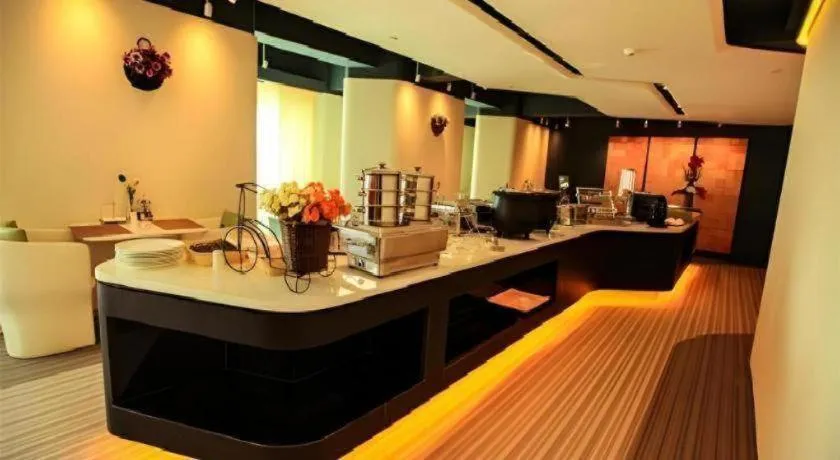 Jinjiang Metropolo Hotel - Qingdao Chengyang District Government