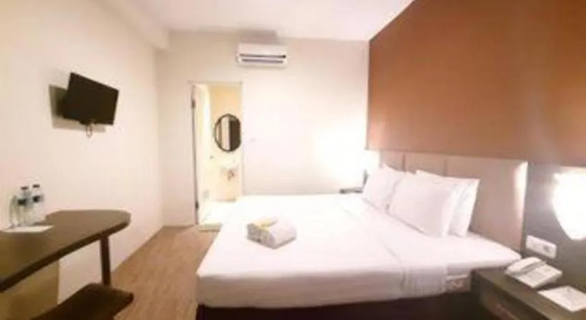 Bed in Hotel Pantes Semarang