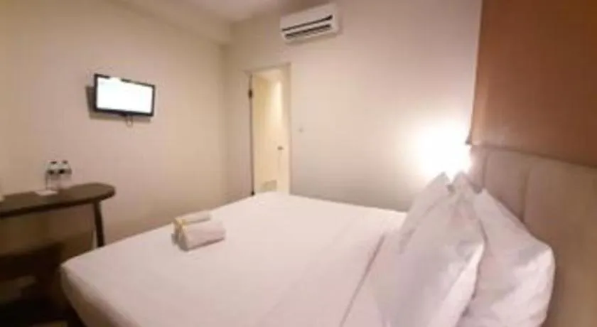 Bed in Hotel Pantes Semarang