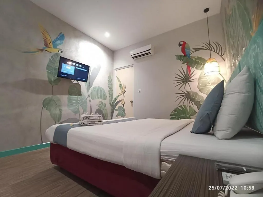 Bed in Hotel Pantes Semarang