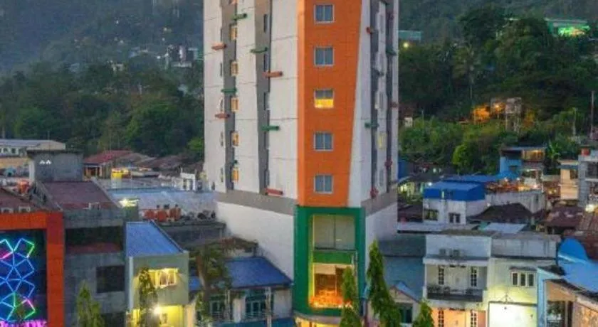 Front One Hotel Jayapura