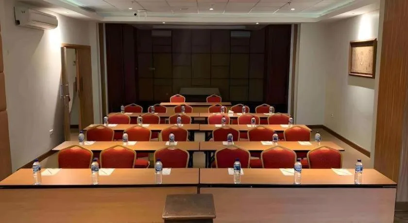 Front One Hotel Jayapura