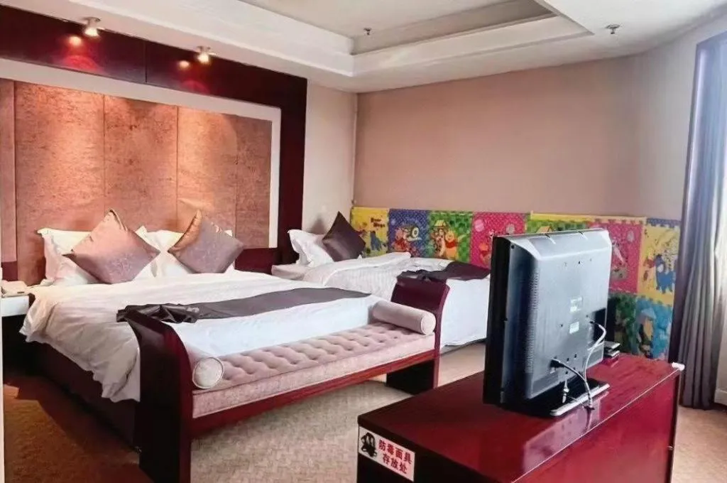 Bed in Pingyao Fengyan Jianguo Hotel