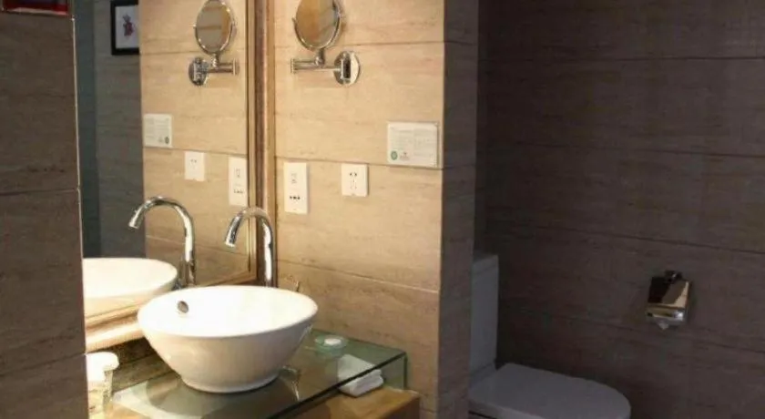 Pingyao Fengyan Jianguo Hotel