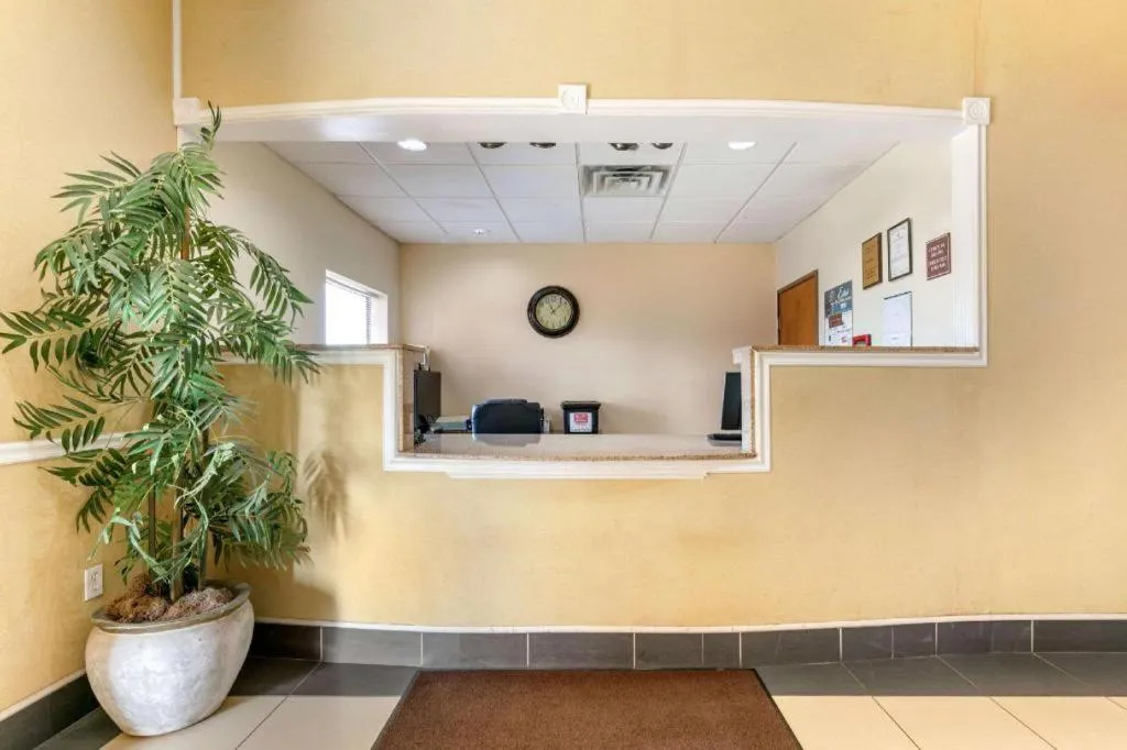 Econo Lodge Eutaw I-20