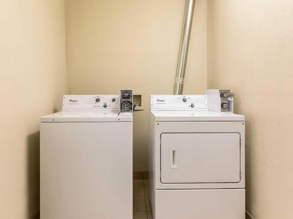 Econo Lodge Eutaw I-20