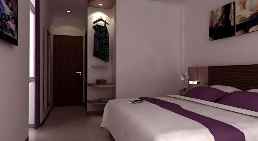 Bed in Amantis Hotel