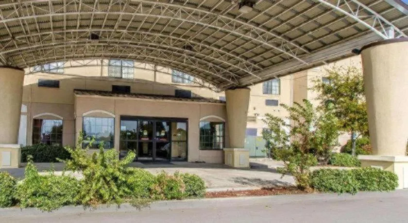 Comfort Inn & Suites Atoka