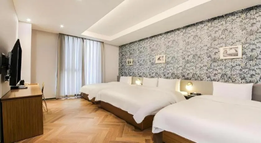 Bed in Gimhae Perfect Hotel