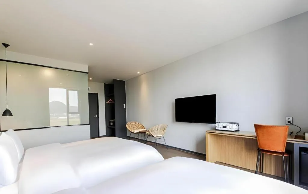 Bed in Gimhae Perfect Hotel