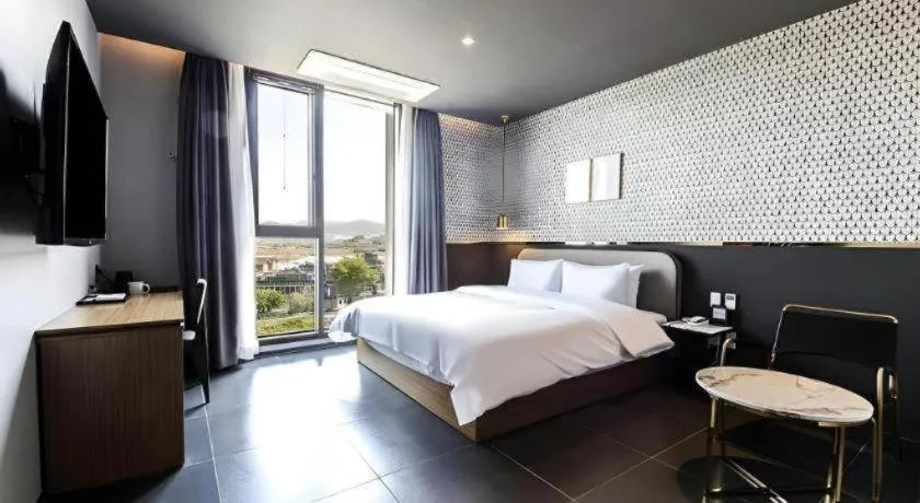 Bed in Gimhae Perfect Hotel