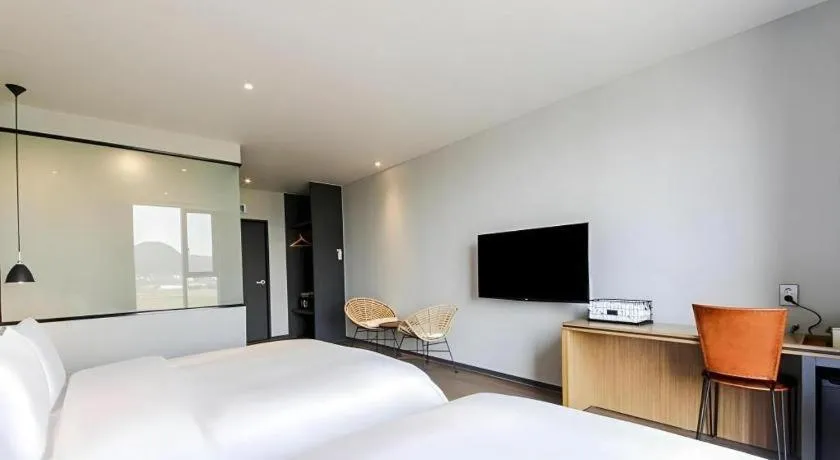 Bed in Gimhae Perfect Hotel