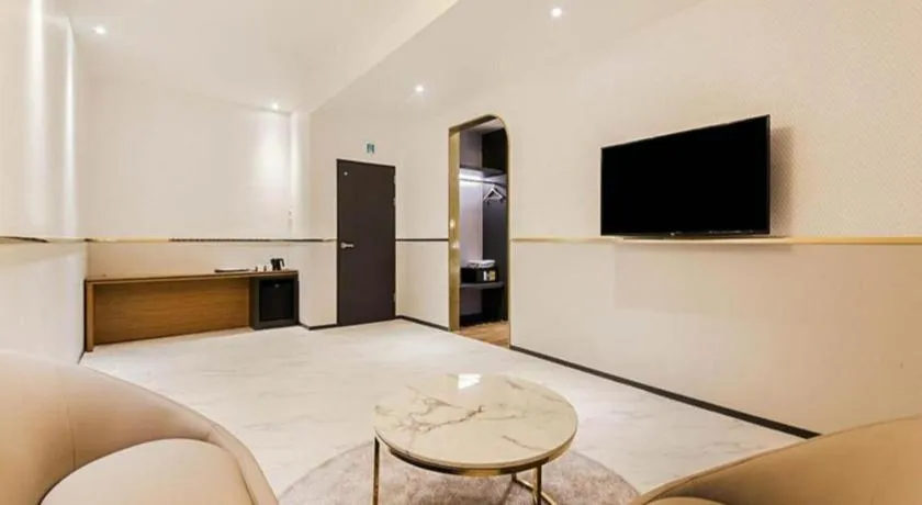 Gimhae Perfect Hotel