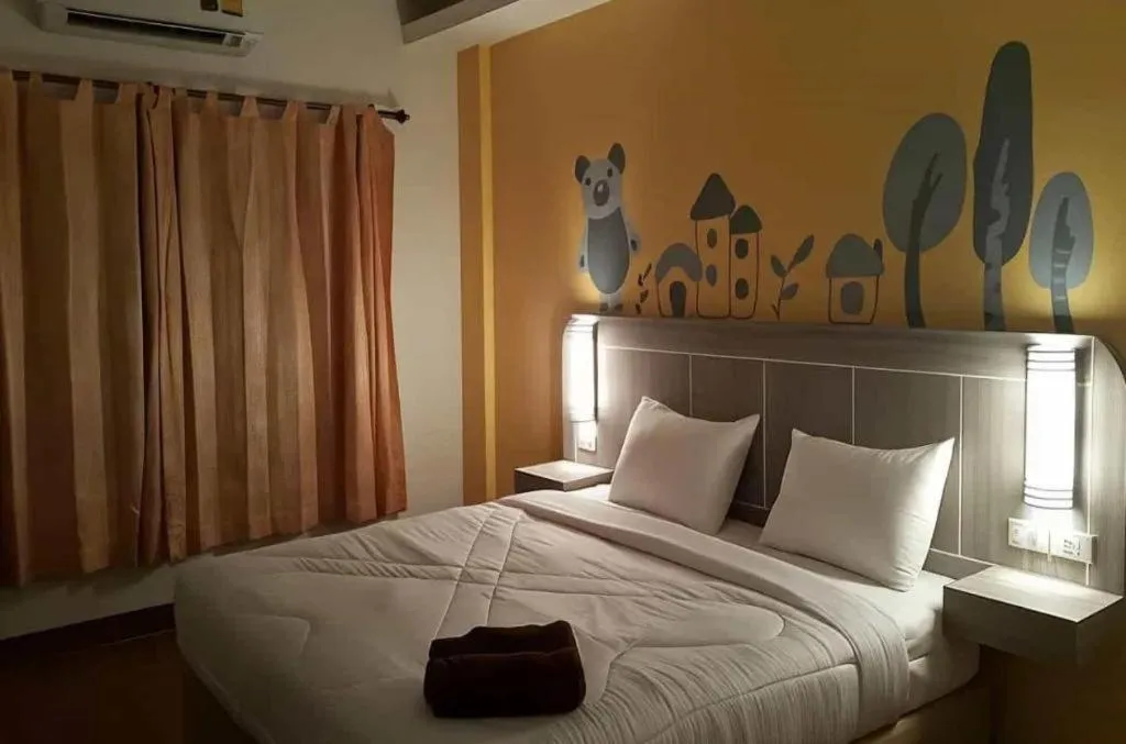 Bed in Silayok Grand Hotel