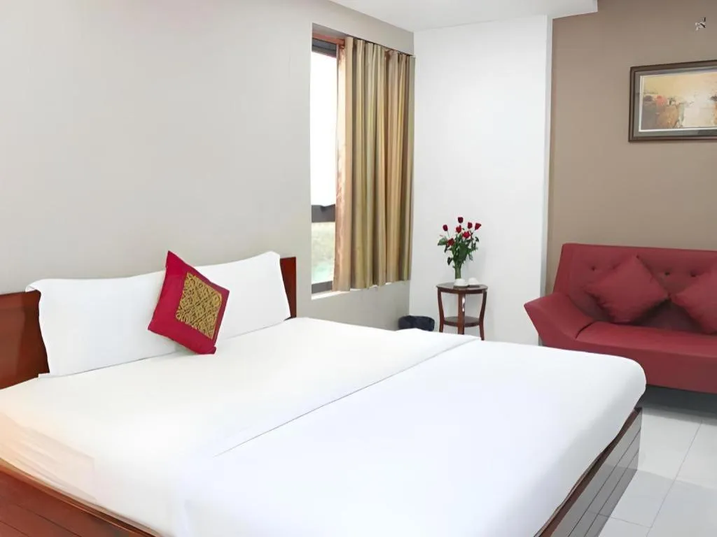 Bed in Mi Linh Hotel