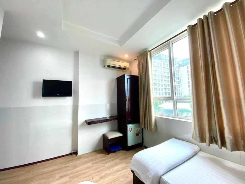 Bed in Mi Linh Hotel