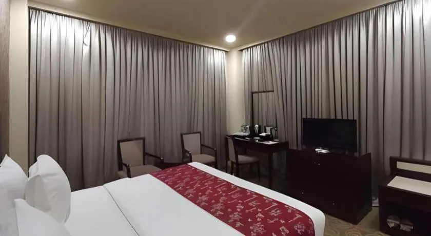 Bed in Narita Classic Hotel