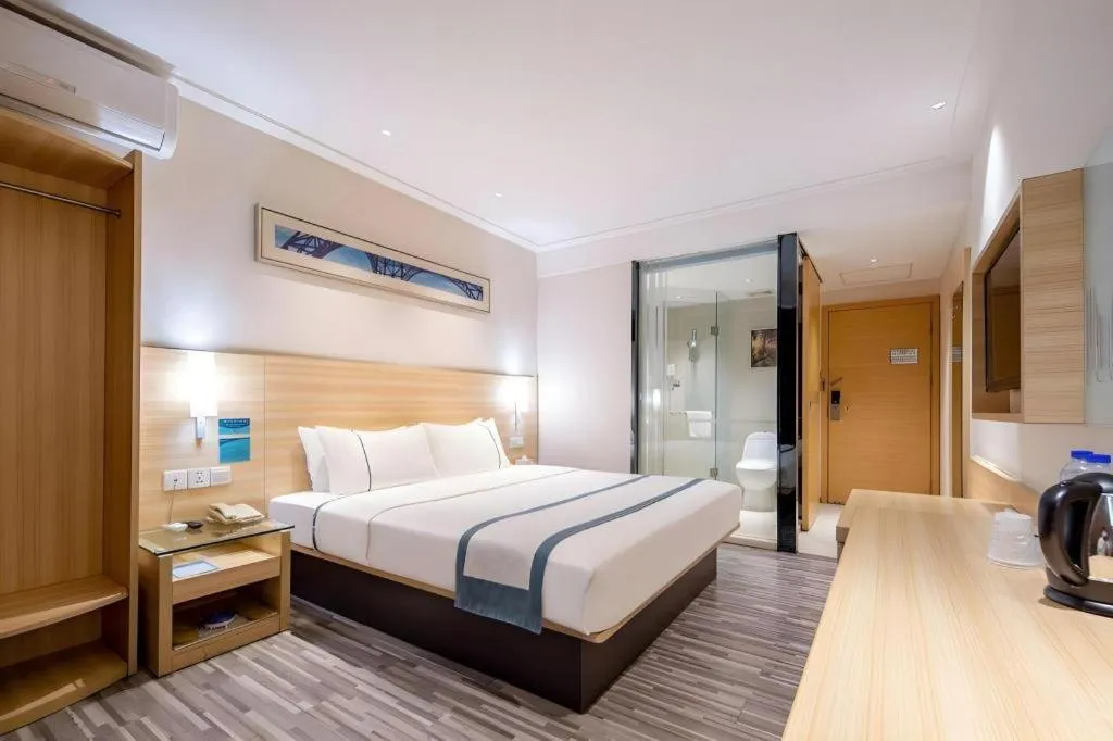 Bed in City Comfort Inn Nanning Railway Station