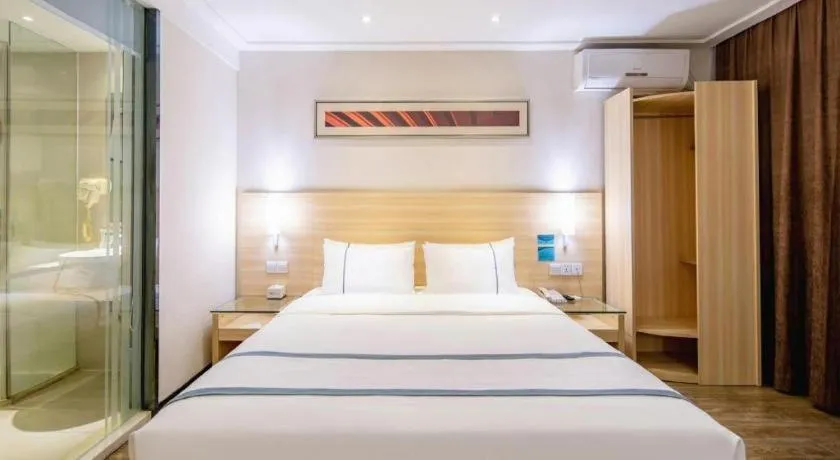 Bed in City Comfort Inn Nanning Railway Station