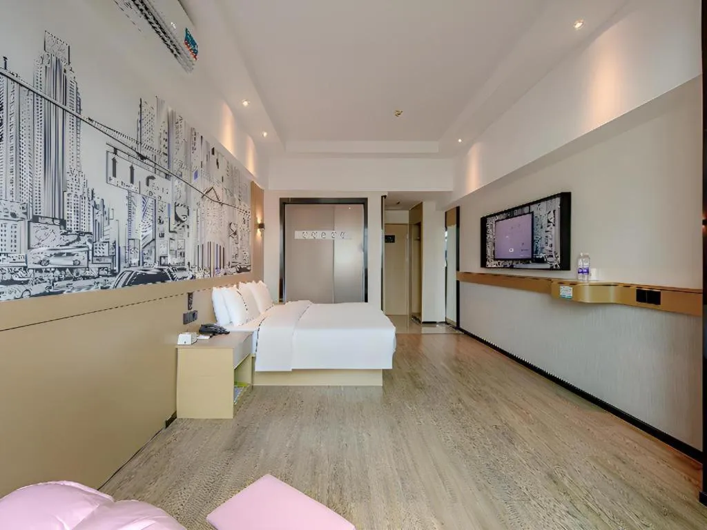 Bed in City Comfort Inn Nanning Railway Station Guangxi University