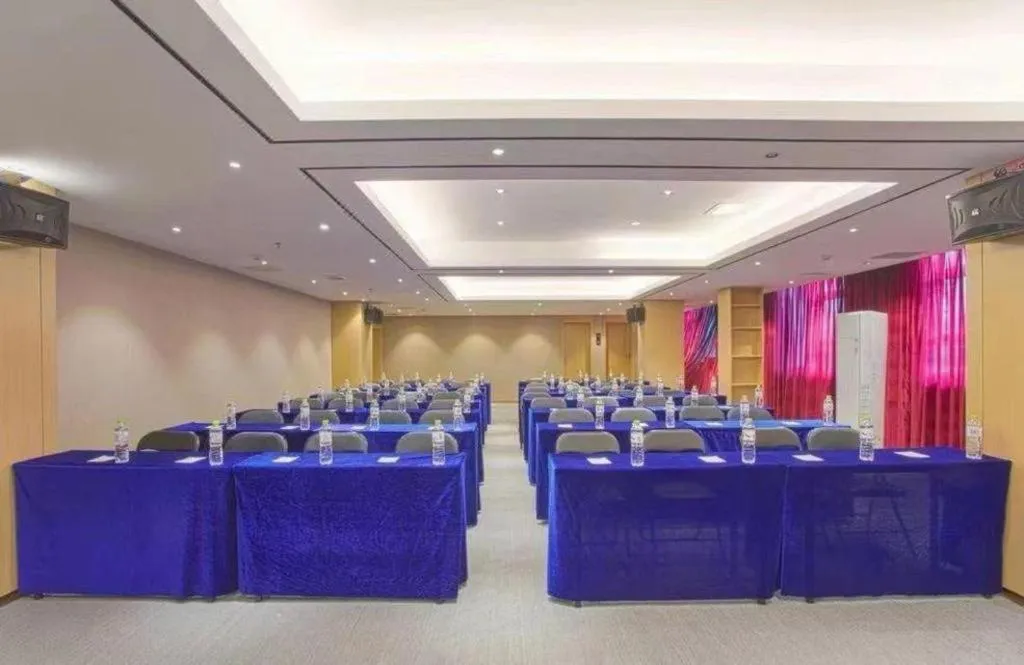 City Comfort Inn Nanning Railway Station Guangxi University