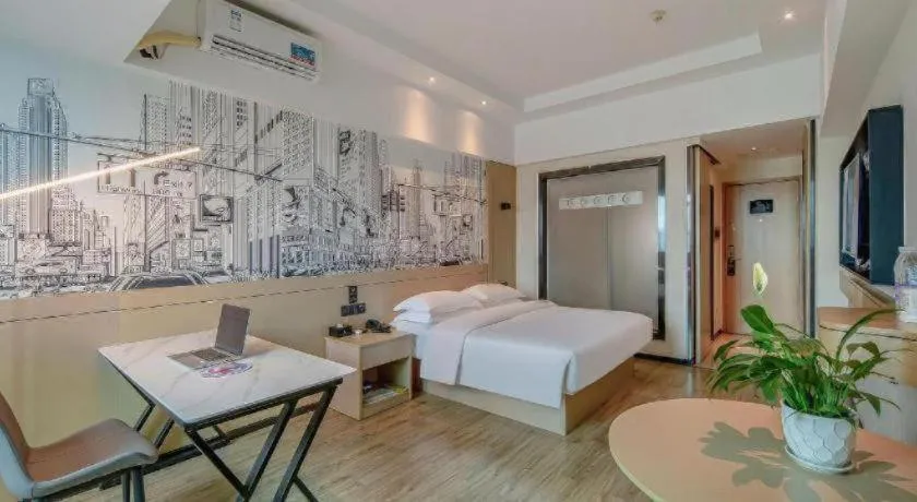 Bed in City Comfort Inn Nanning Railway Station Guangxi University