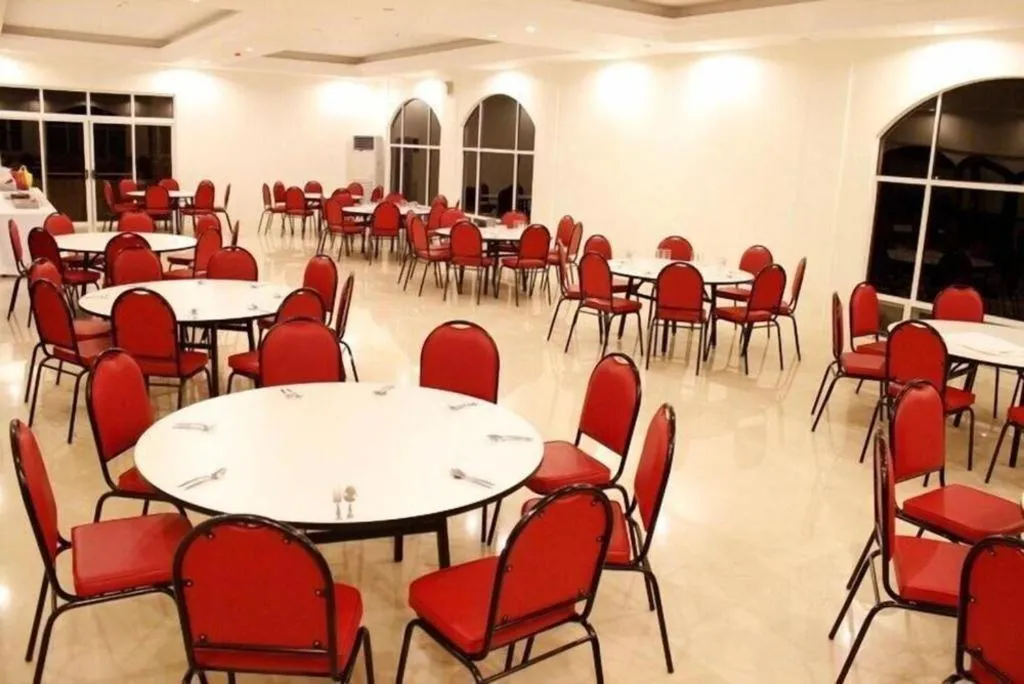 Country Chateau Hotel