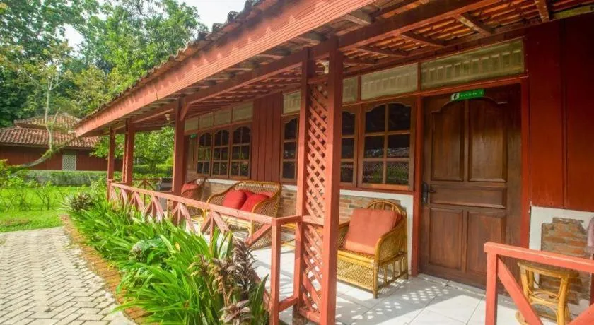 Satwa Elephant Eco Lodge