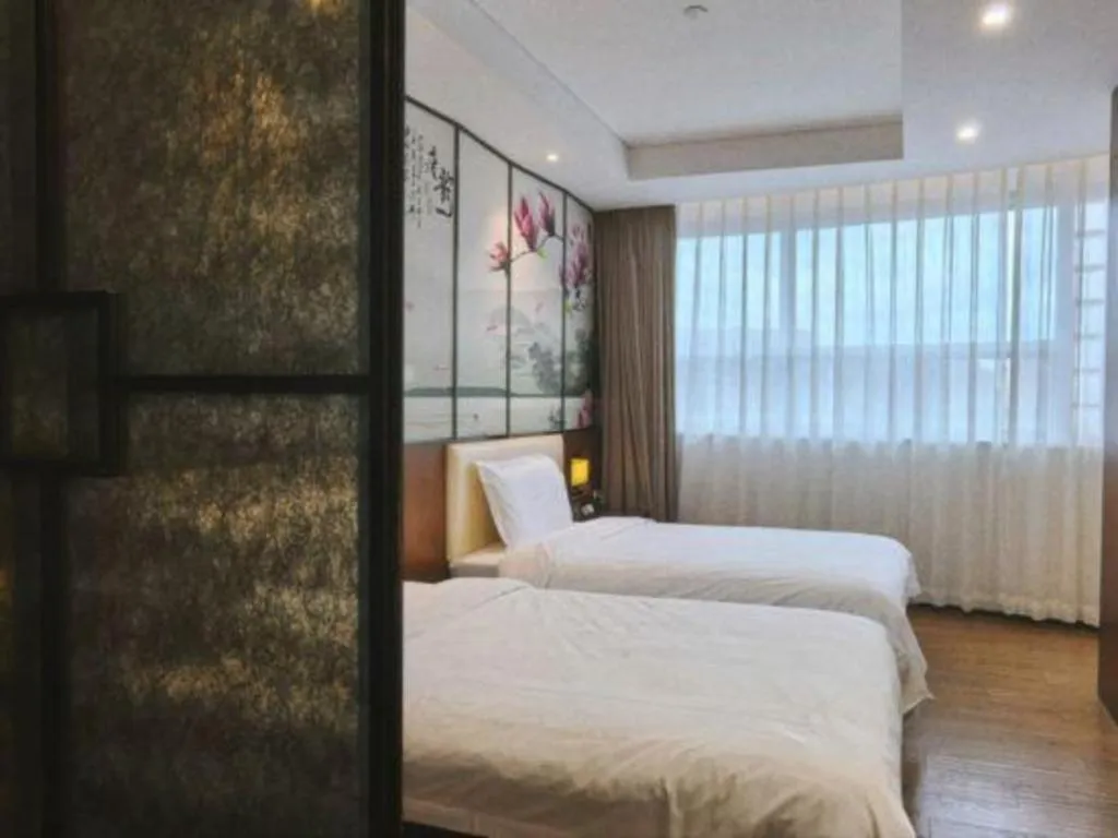 Bed in Shanghai Noble Center