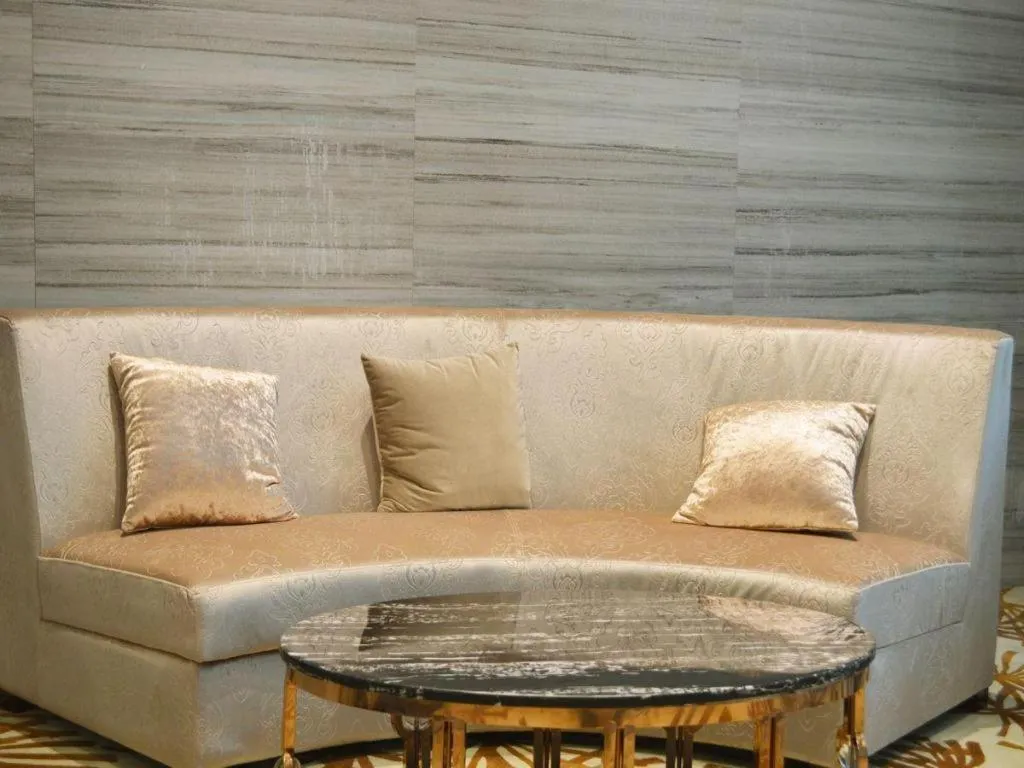 Shanghai Noble Center