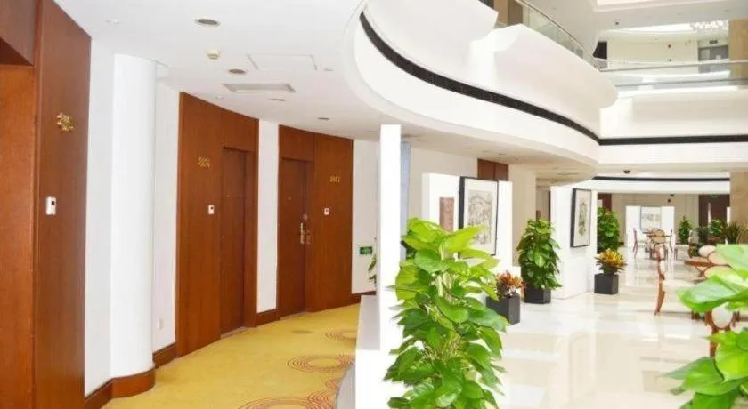 Shanghai Noble Center