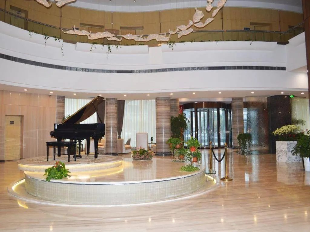 Shanghai Noble Center