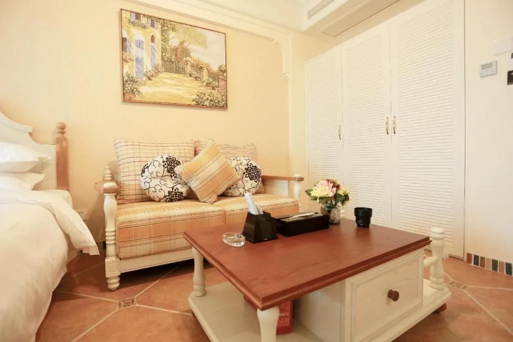 Bed in Poltton International Service Apartment Fujian Changtai Mayangxi