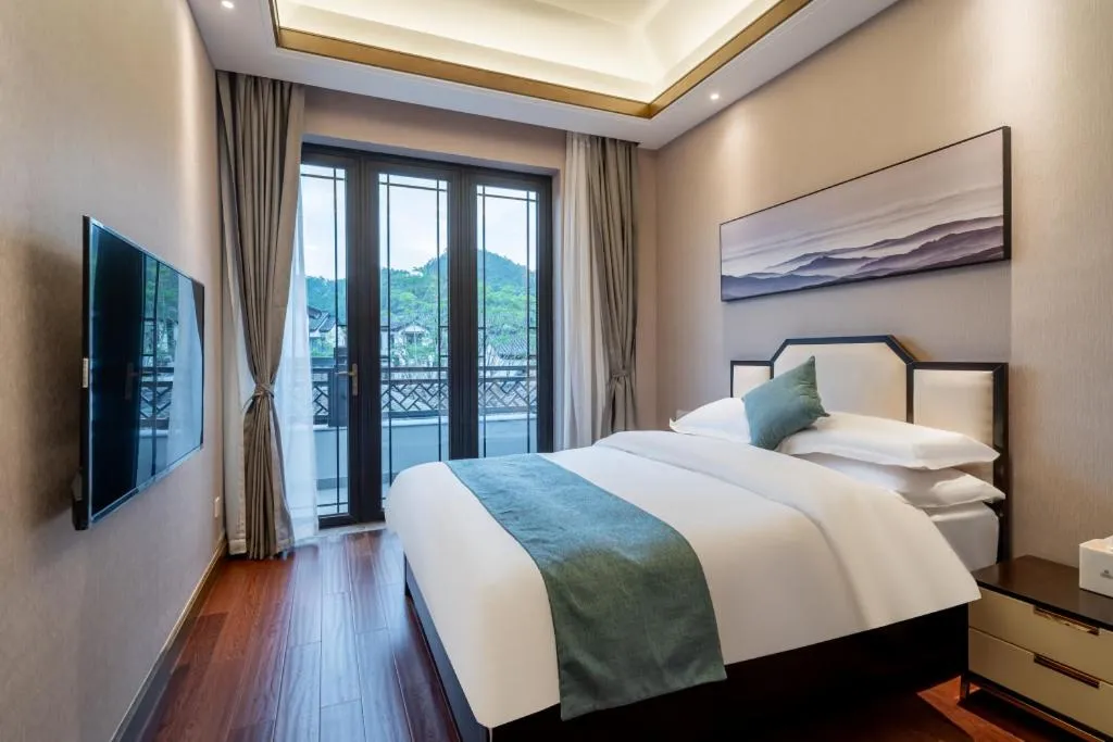 Bed in Poltton International Service Apartment Fujian Changtai Mayangxi
