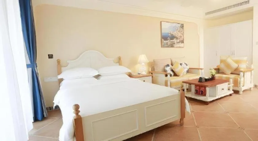 Bed in Poltton International Service Apartment Fujian Changtai Mayangxi