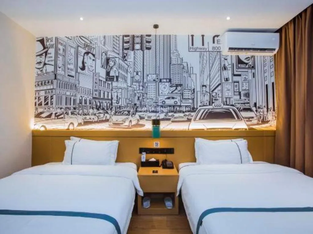 Bed in City Comfort Inn Sanya Sanya Bay Walking Street