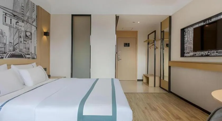 Bed in City Comfort Inn Wuhan Huangpu