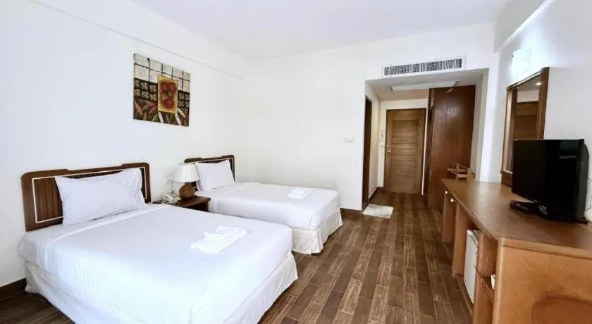 Bed in Paisiri Hotel